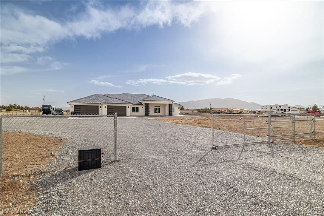 1601 Calvada Boulevard photo 5