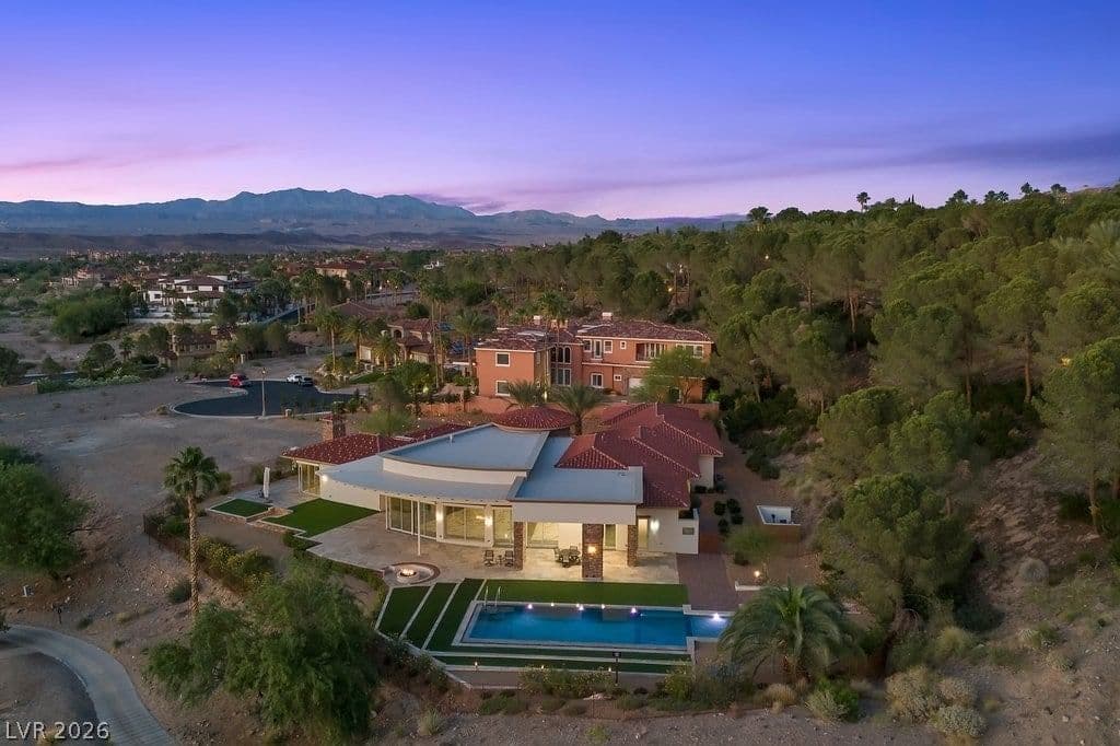 1 Costa Del Sol Court photo 4