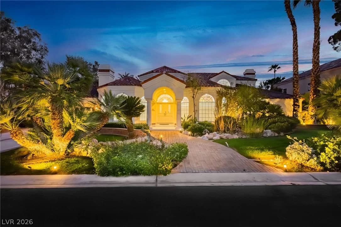 32 Princeville Lane photo 3