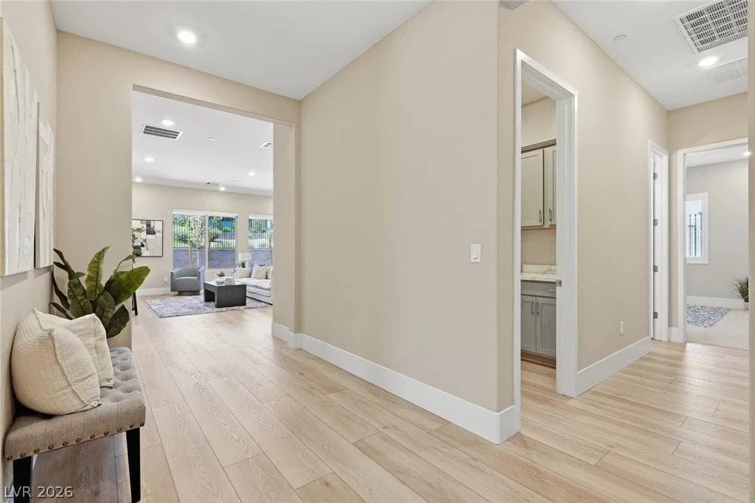 10103 Redwood Desert Drive photo 5