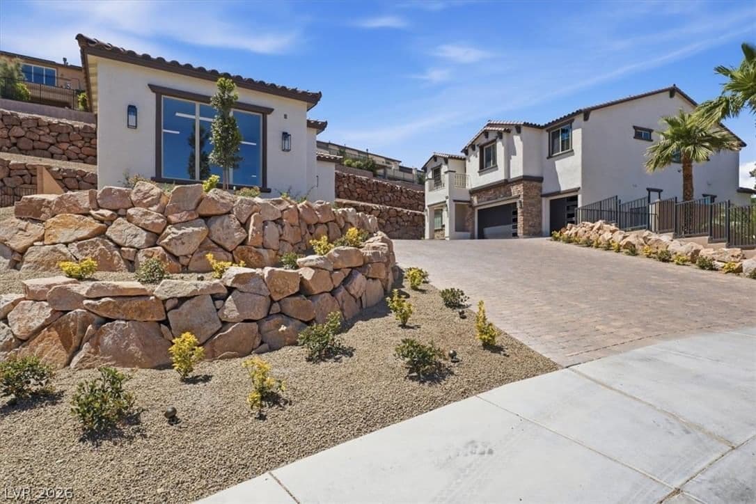 2787 Hera Heights Court photo 2