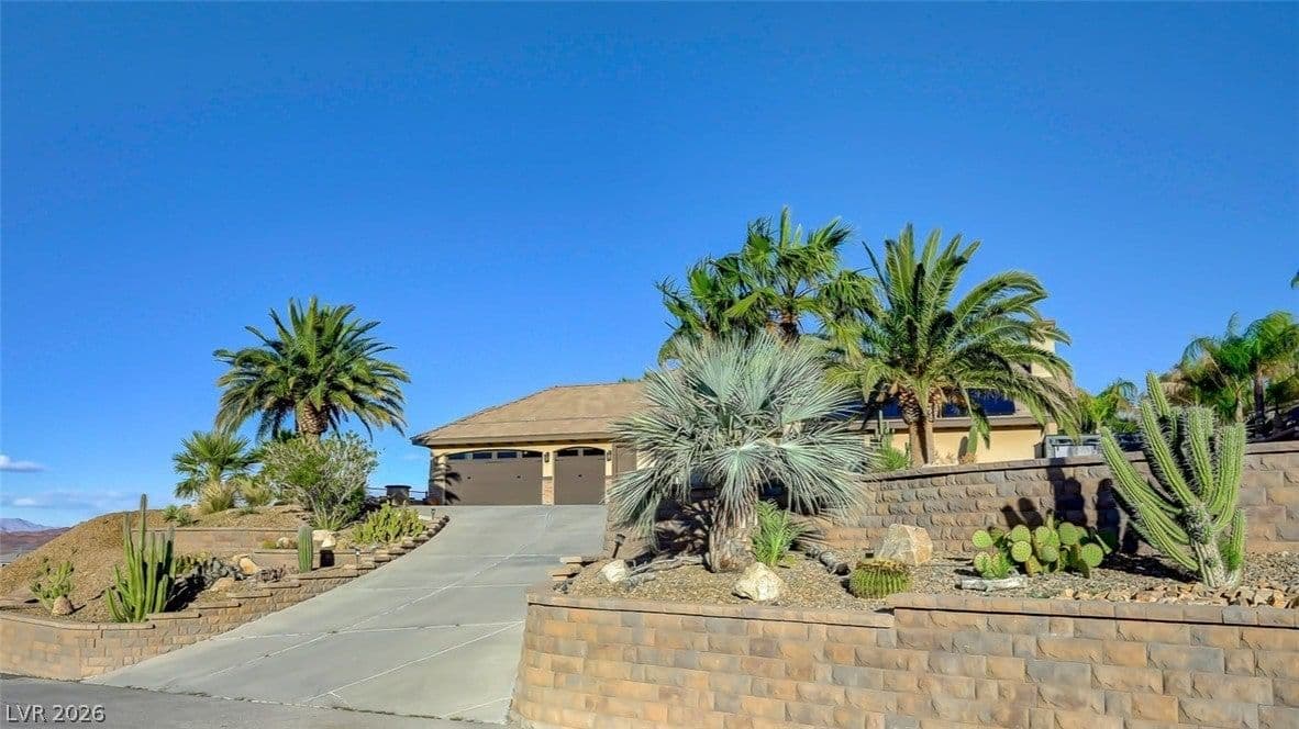 1206 Peach Bluff Court photo 3