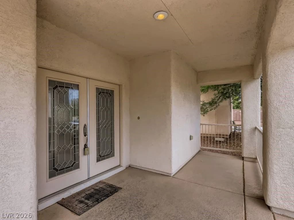 1115 Aldenwood Avenue photo 3