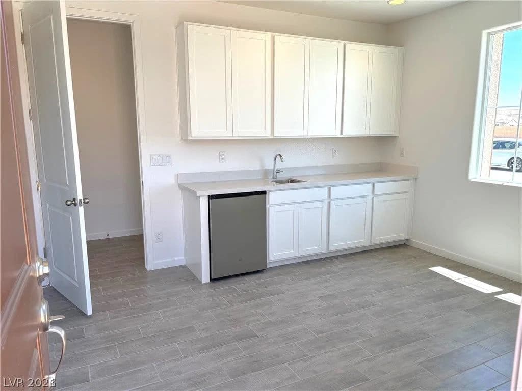 5712 Badlands Lane photo 3