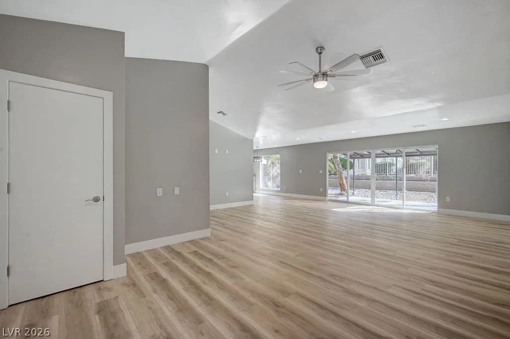 8753 Sundial Drive photo 5