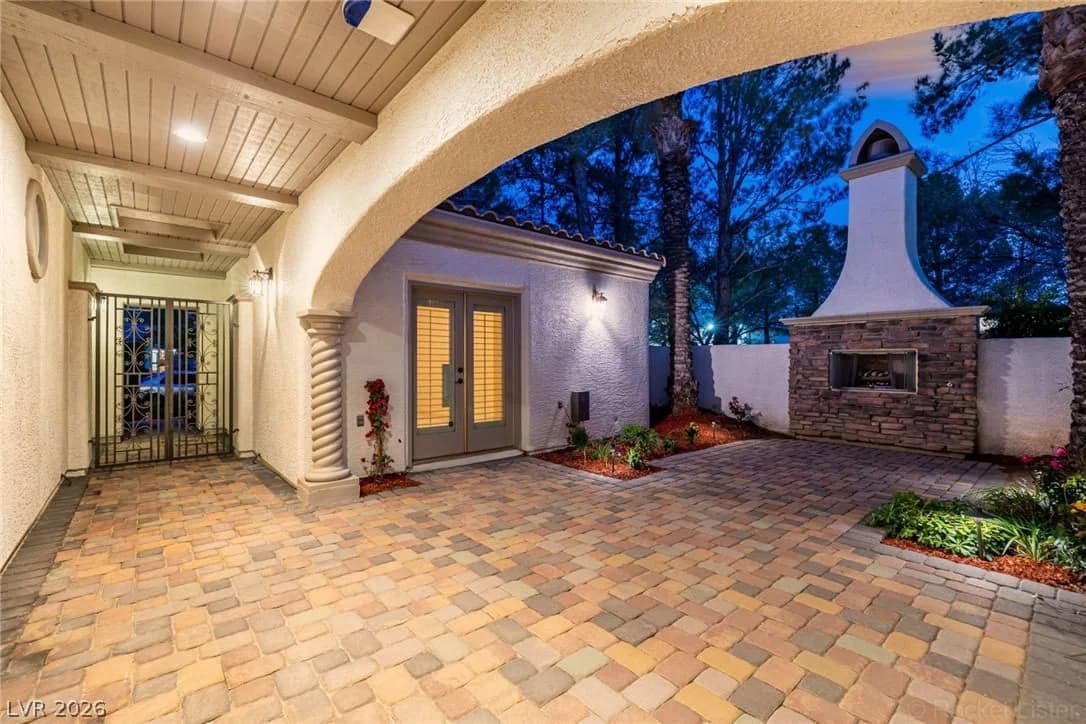 11849 Waterford Castle Court photo 2