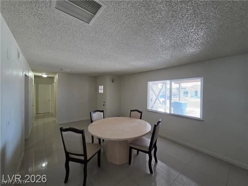 7184 Pleasant View Avenue photo 5