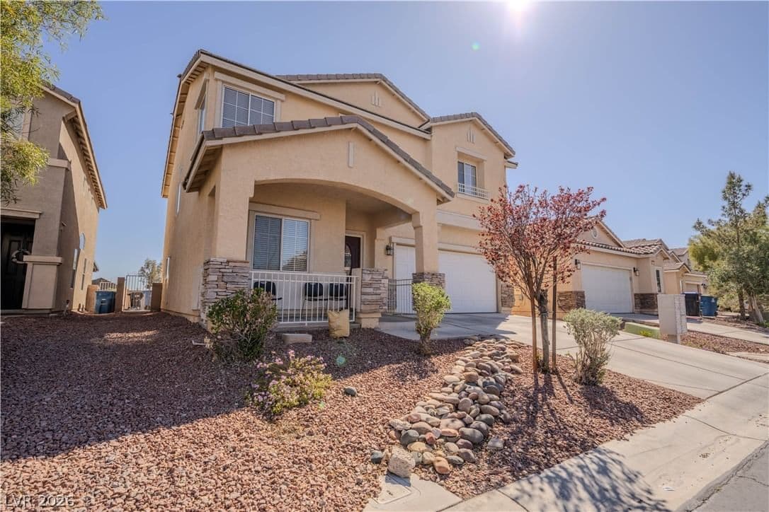 6074 Darnley Street photo 2
