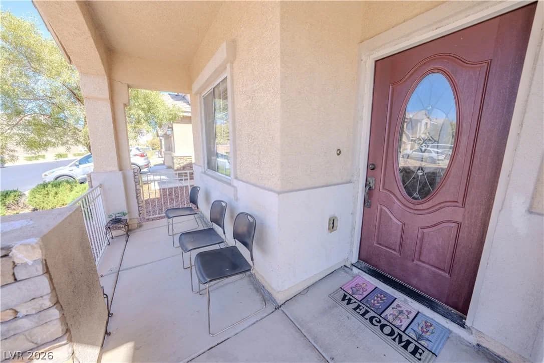 6074 Darnley Street photo 3