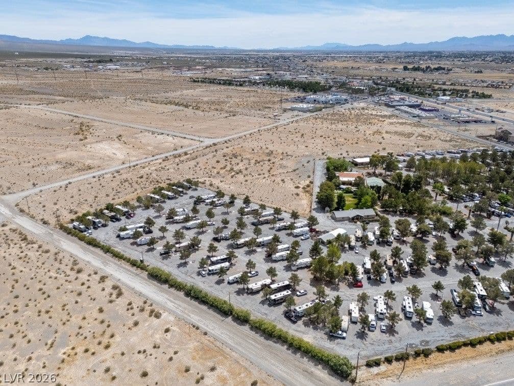 951 Shoshone Drive photo 3