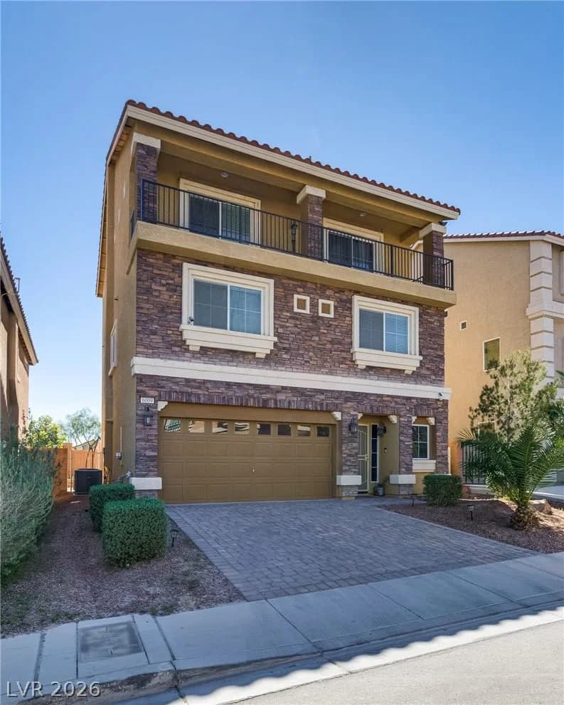 6009 Thistle Meadow Avenue photo 2