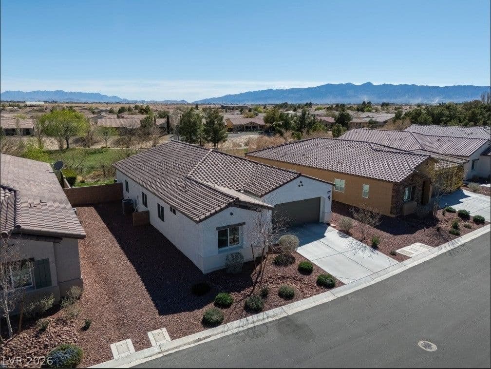 5675 La Campana Drive photo 3