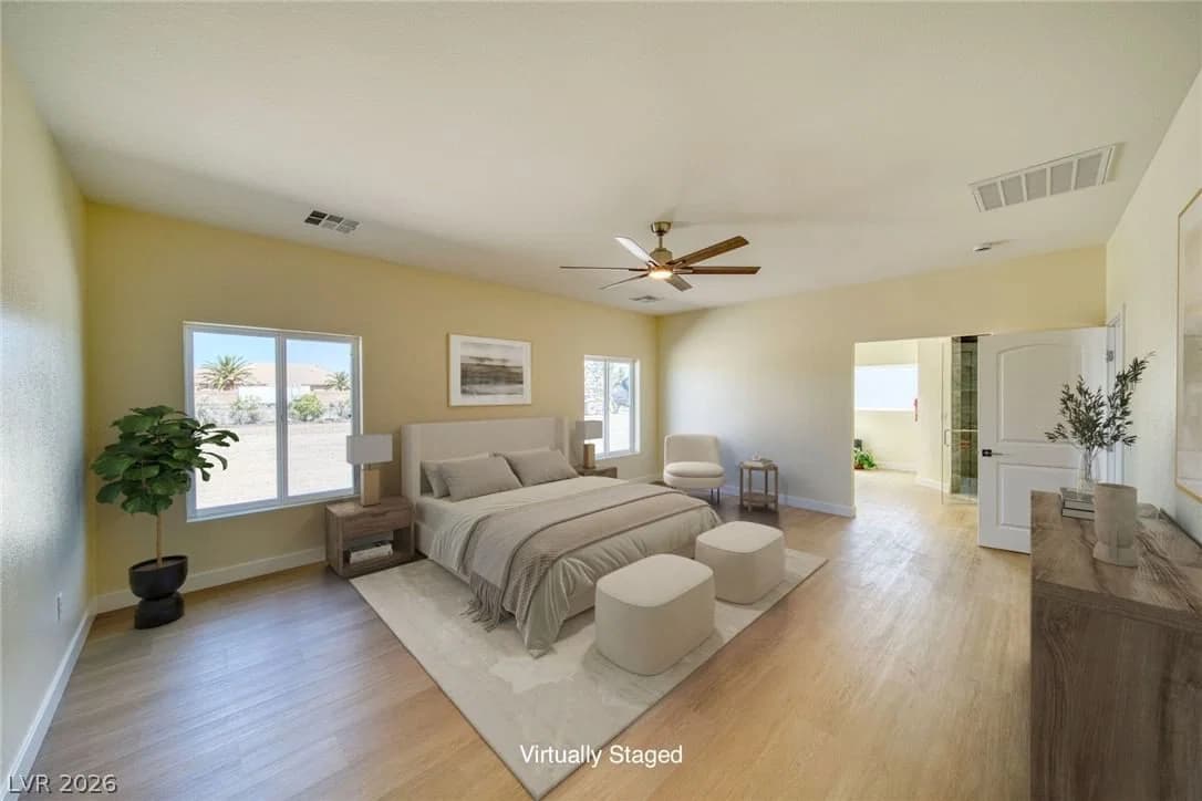 2880 Red Rock photo 3