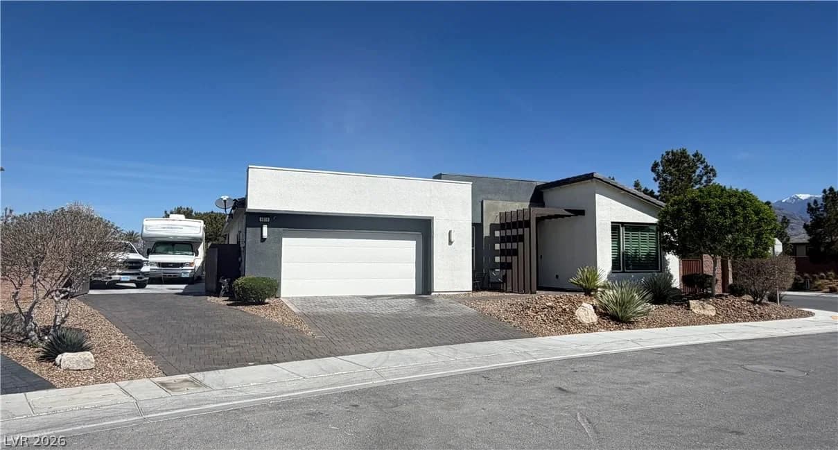 4816 Cactus Canyon Drive