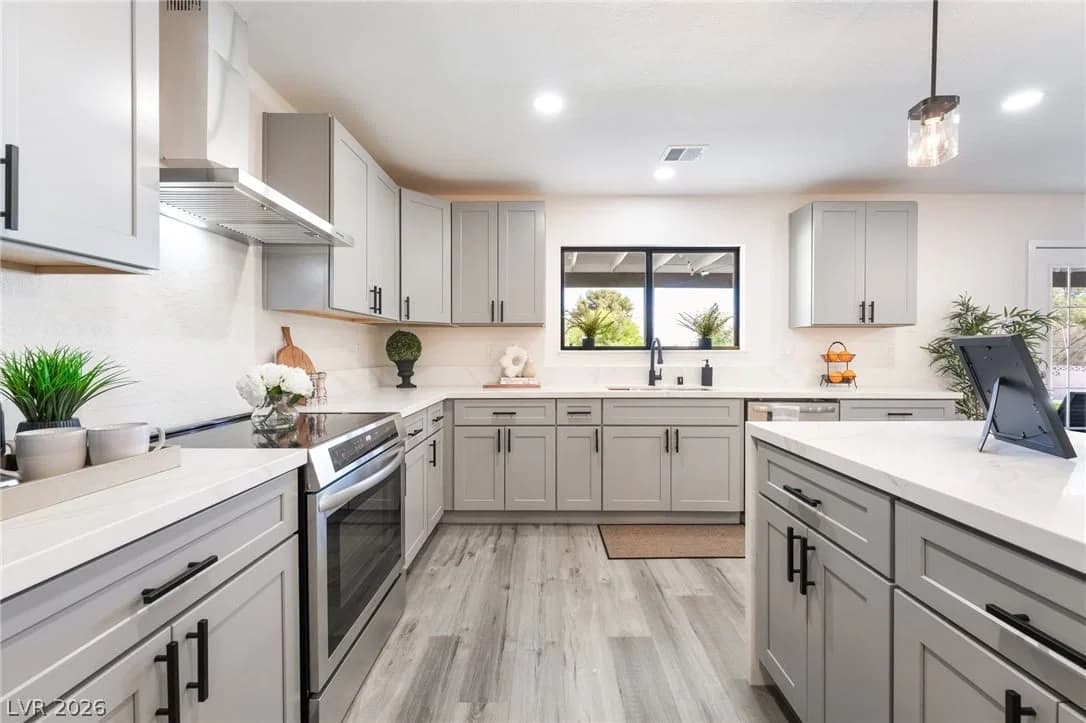 5574 Mojave Road photo 3