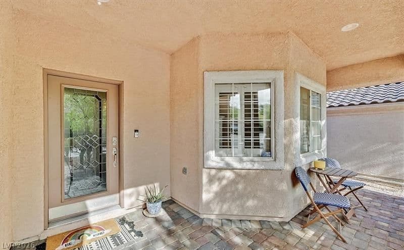 460 Garrafon Bay Street photo 4