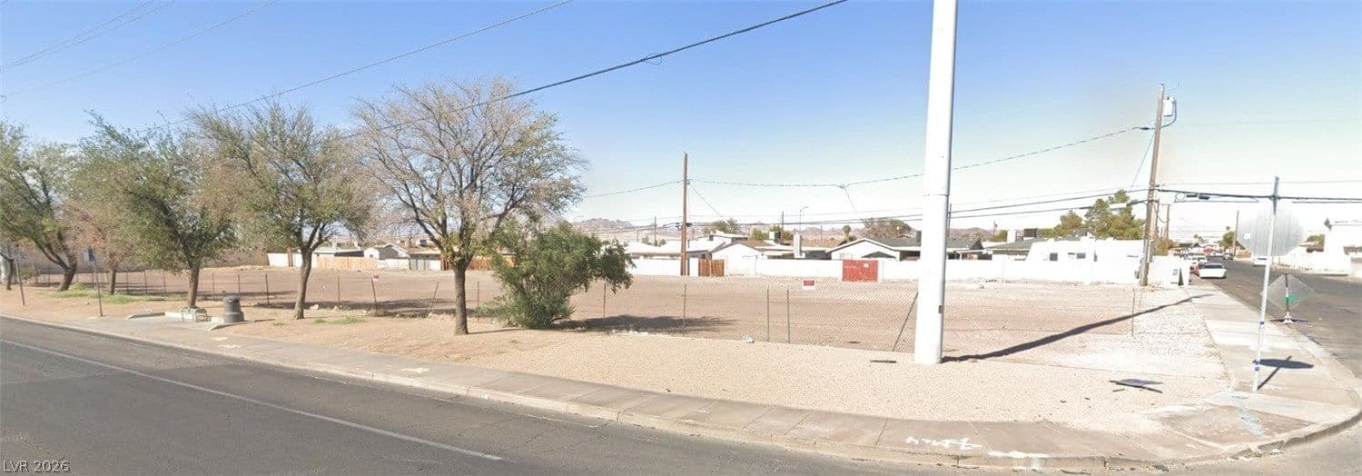 1400 Boulder Highway photo 2