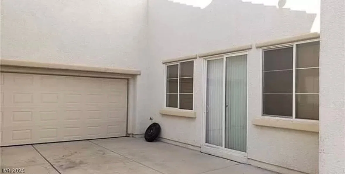 6541 Chinatown Street photo 4