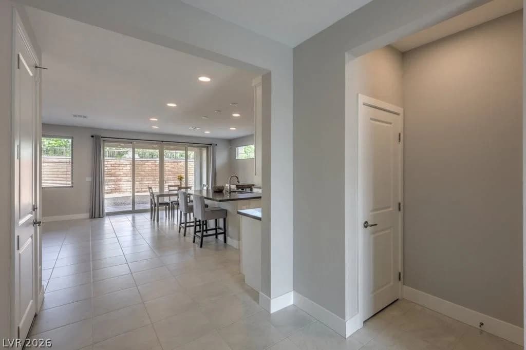 6935 Desert Finch Street photo 4