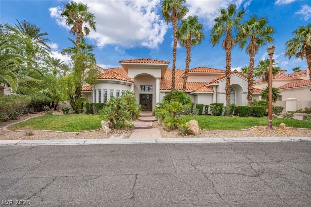 8113 Sapphire Bay Circle photo 5