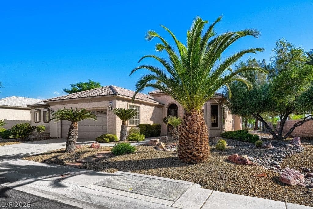 10430 Mandarino Avenue photo 2