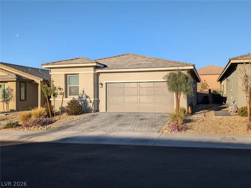6611 Summershade Street photo 2