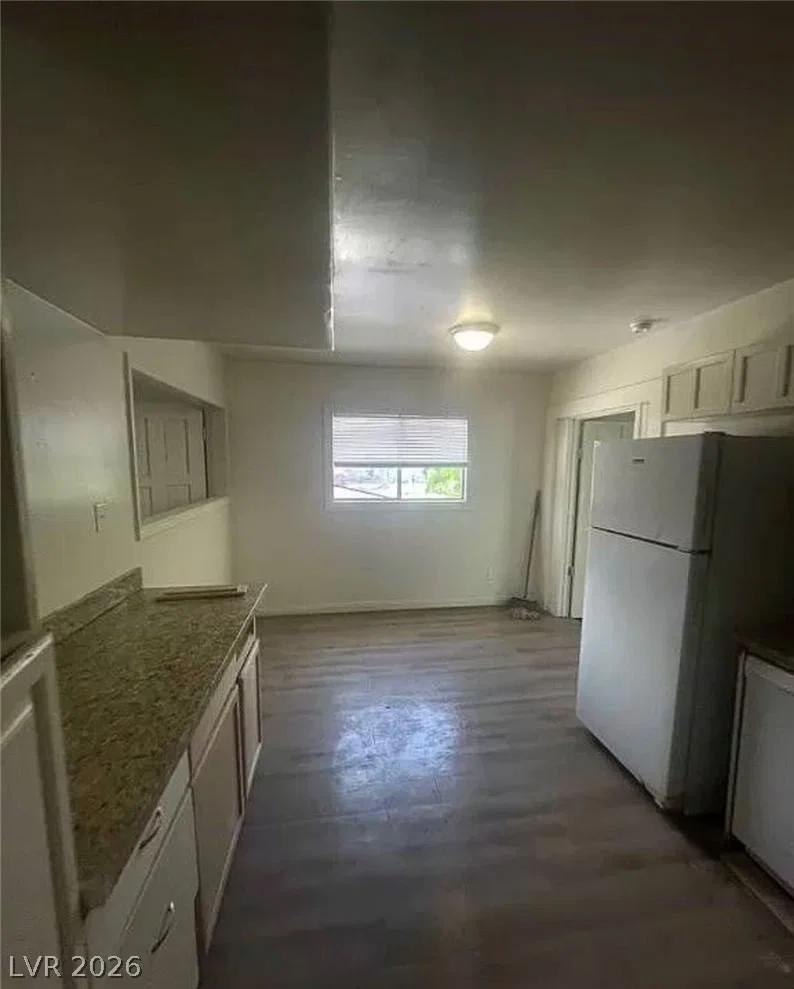 5128 FORREST HILLS Lane photo 5