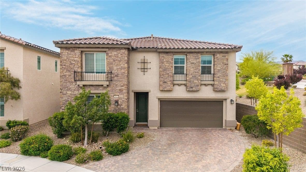 4643 Eagle Nest Peak Street