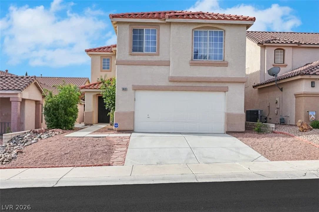 8633 Majestic Pine Avenue photo 2