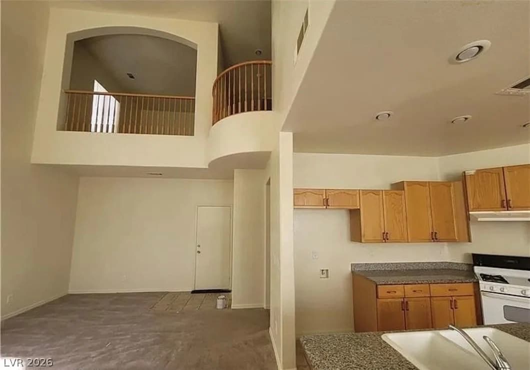 7817 Falconwing Avenue photo 4