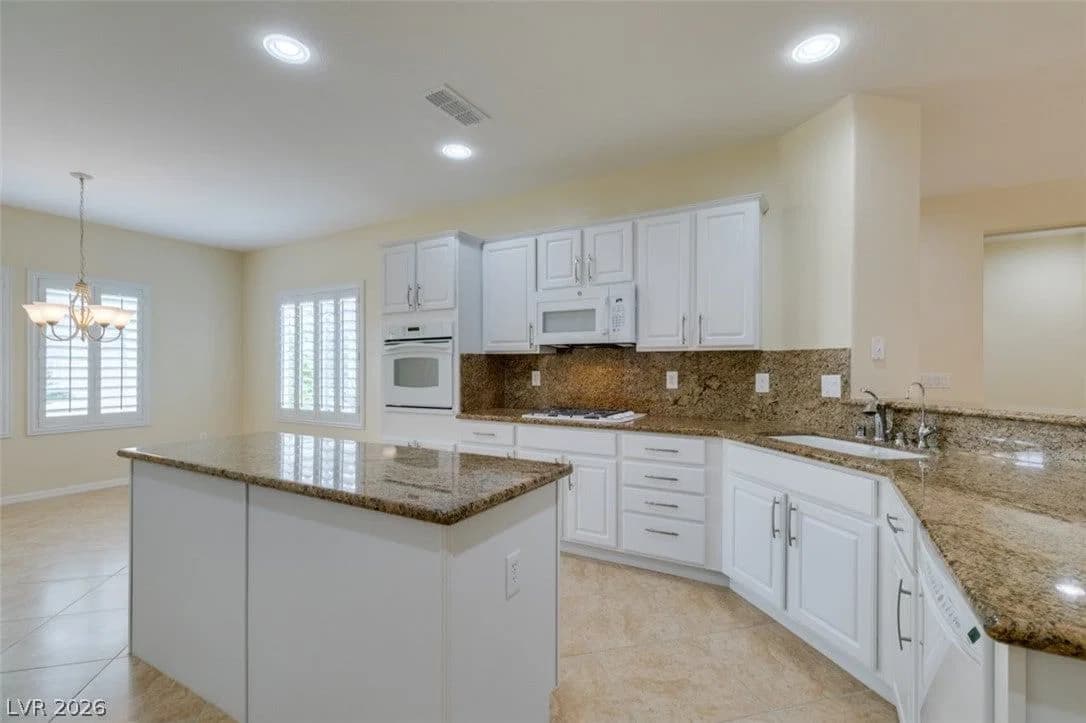 2150 Clearwater Lake Drive photo 5