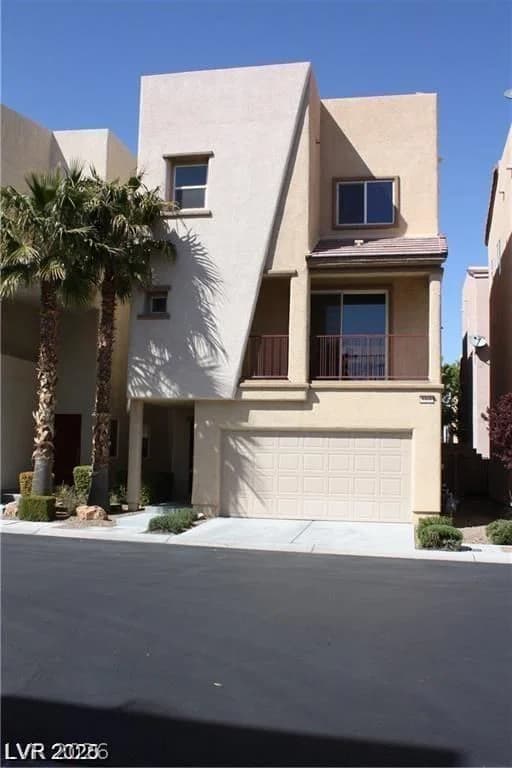 9368 Hopcroft Avenue photo 2