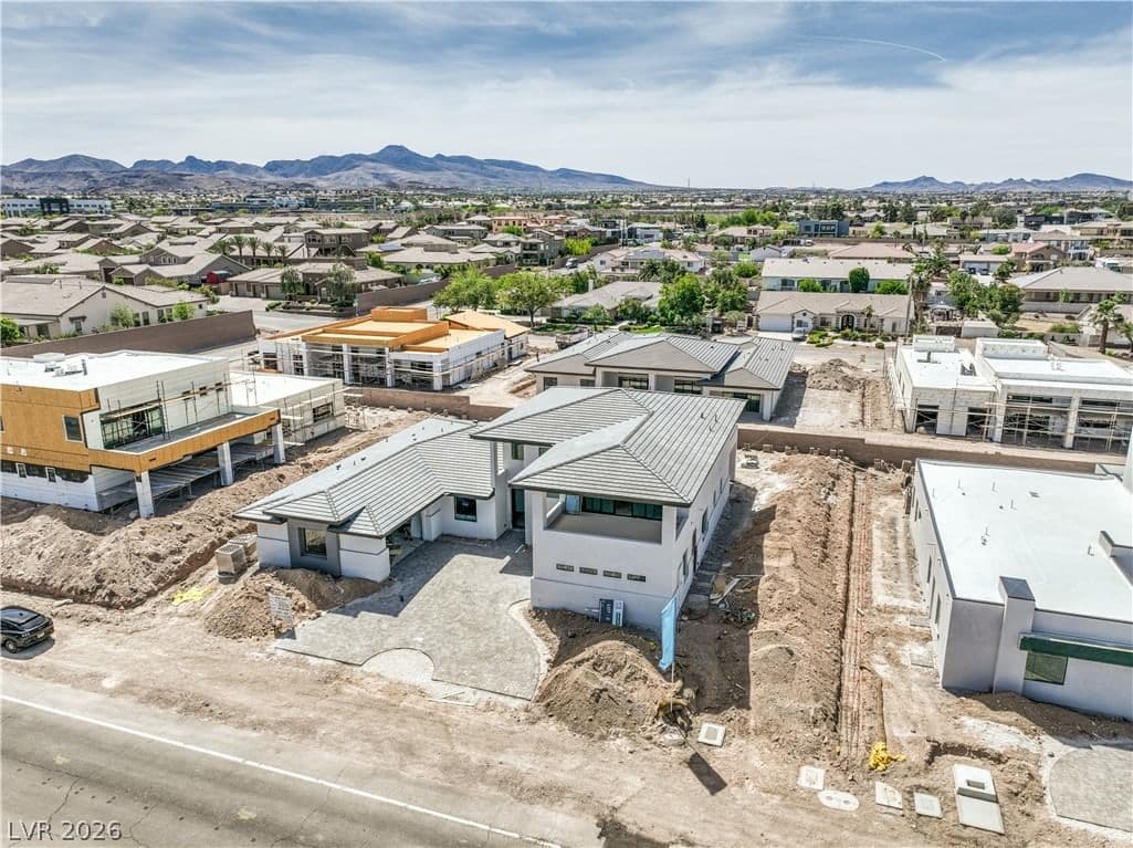 3061 Serene Avenue
