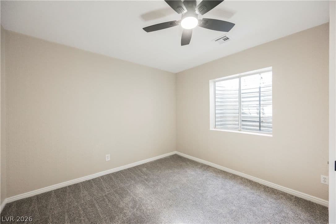 601 Sandy Drive photo 4
