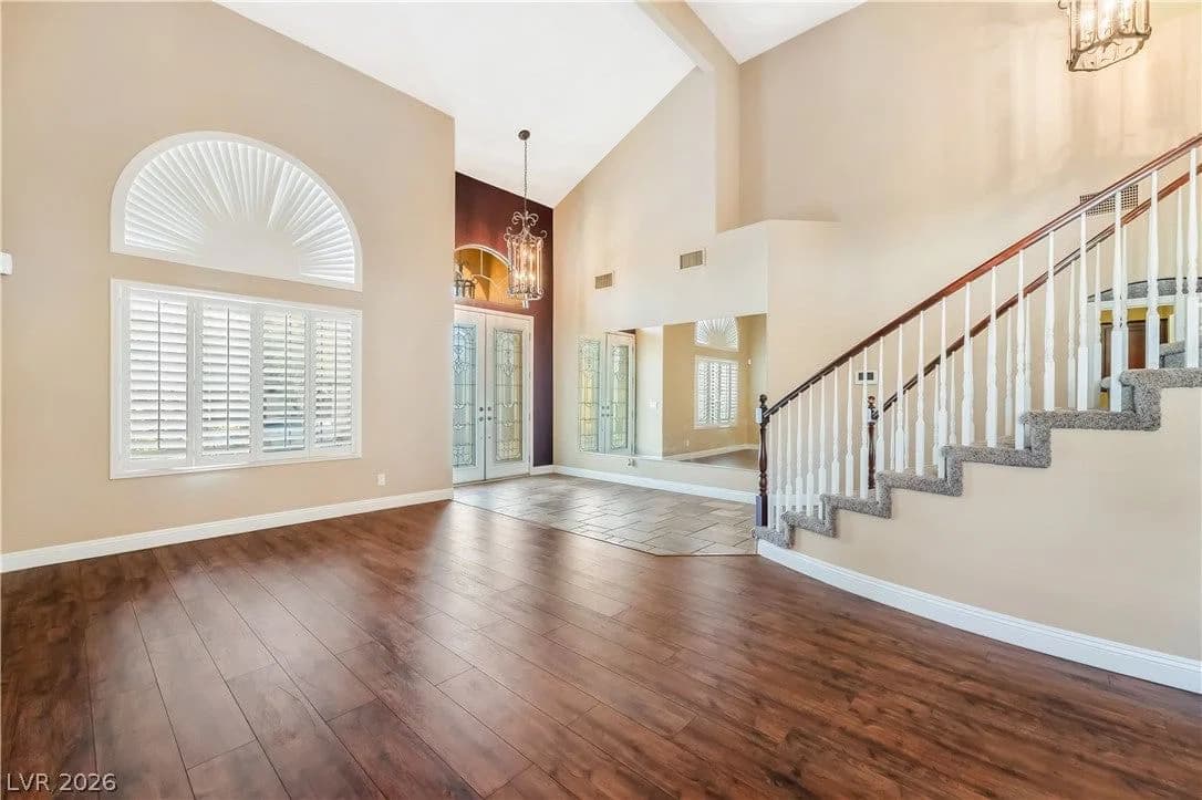 10220 Glen Ora Avenue photo 5