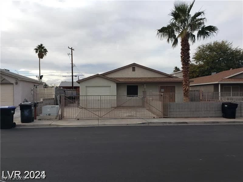 1929 Evelyn Avenue photo 2