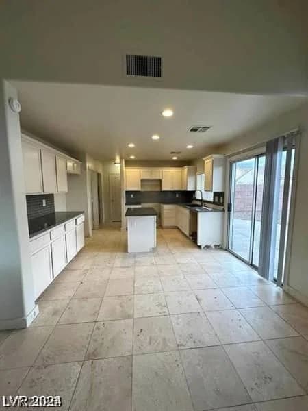 6320 Legend Falls Street photo 3