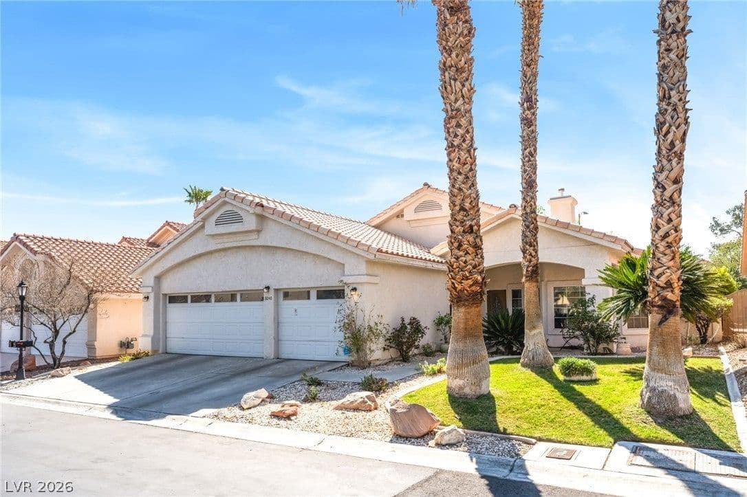 8048 Marbella Circle photo 3