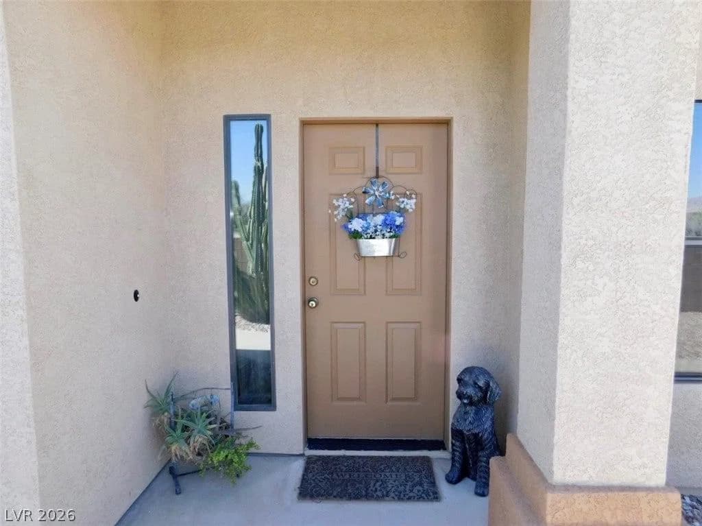 1293 Country Club Drive photo 4
