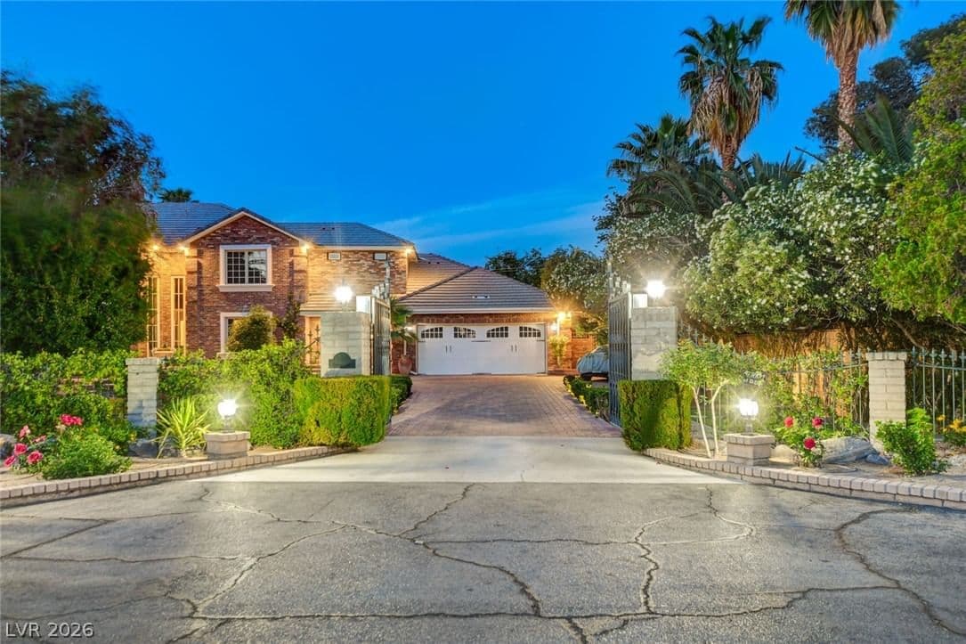 7001 Alamitos Circle photo 2