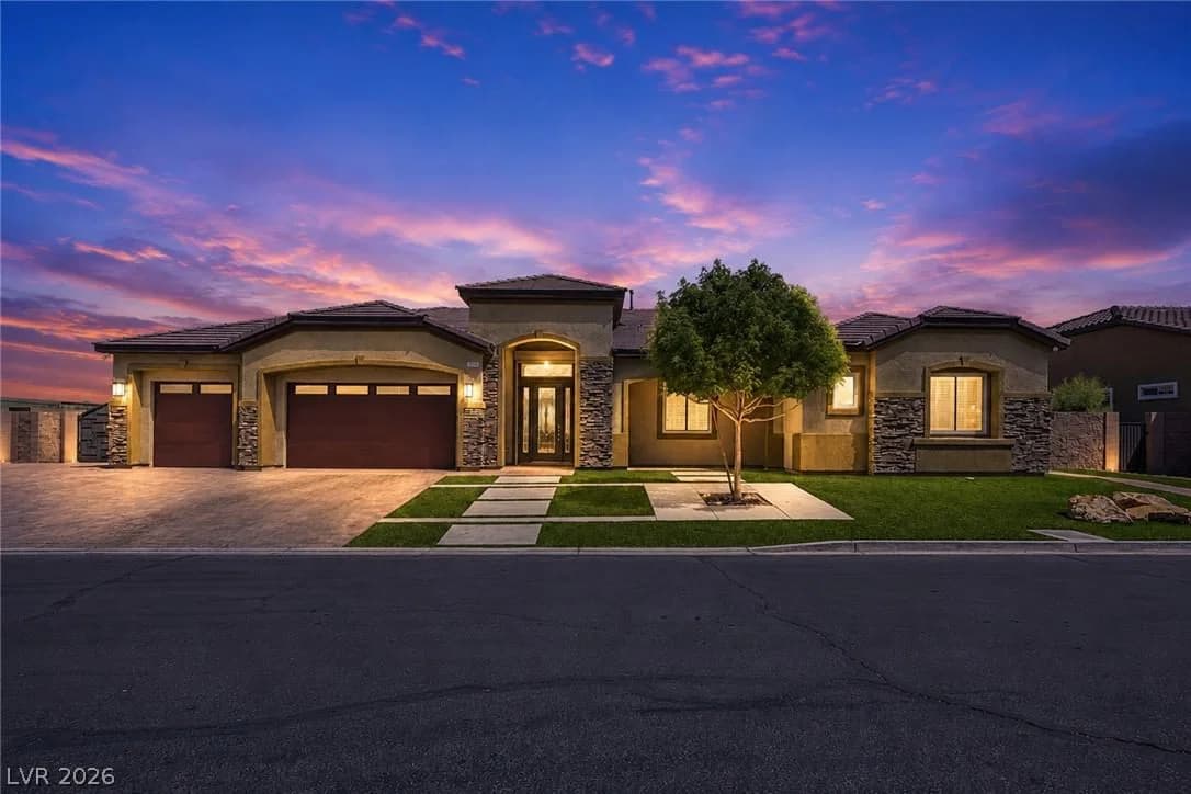 3922 Jacob Lake Circle