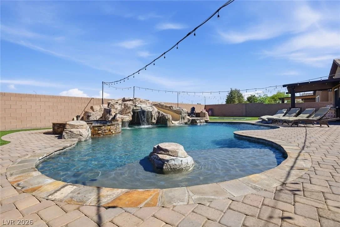 3922 Jacob Lake Circle photo 5