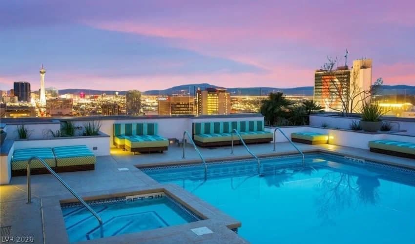 150 Las Vegas Boulevard photo 2