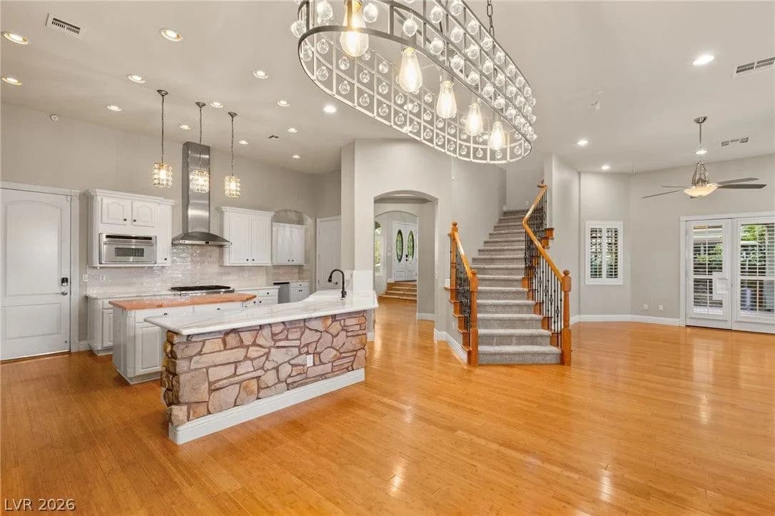 1812 Sydney Leigh Lane photo 4