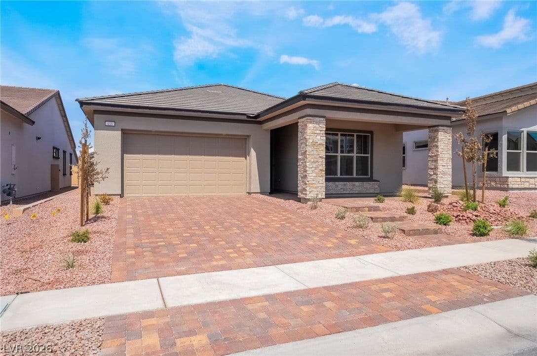 658 Ambridge Drive photo 3