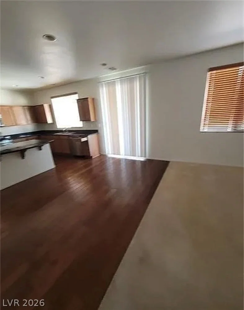 6647 Brooklyn Heights Street photo 5