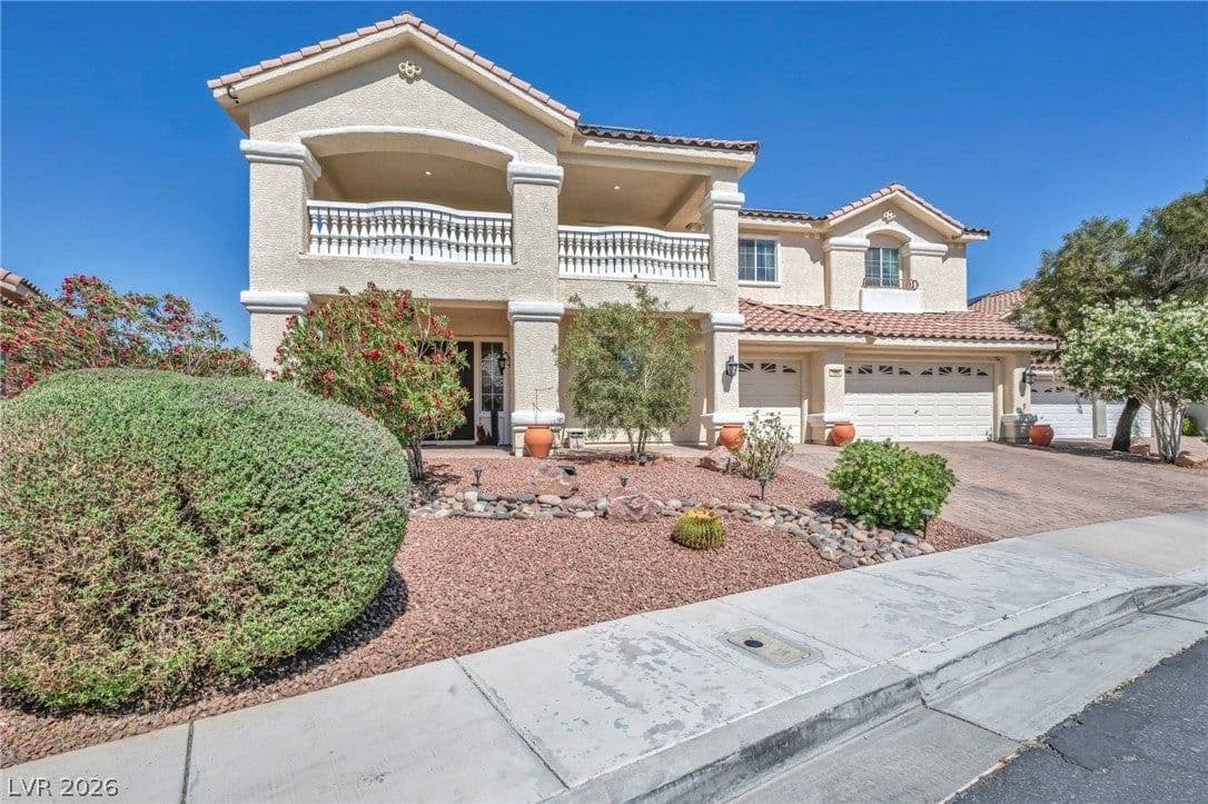 7008 Manzanares Drive photo 2
