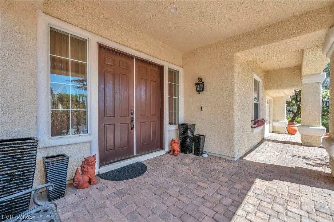 7008 Manzanares Drive photo 4