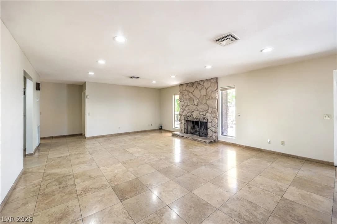 2880 Red Rock Street photo 5