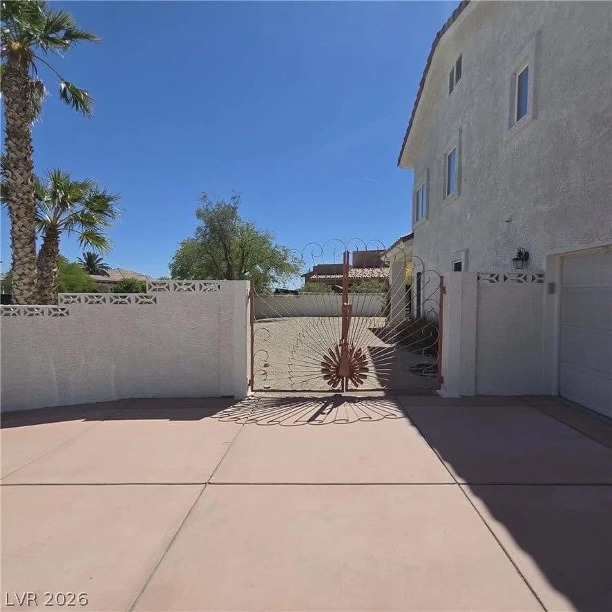 4755 Grand Canyon Drive photo 4